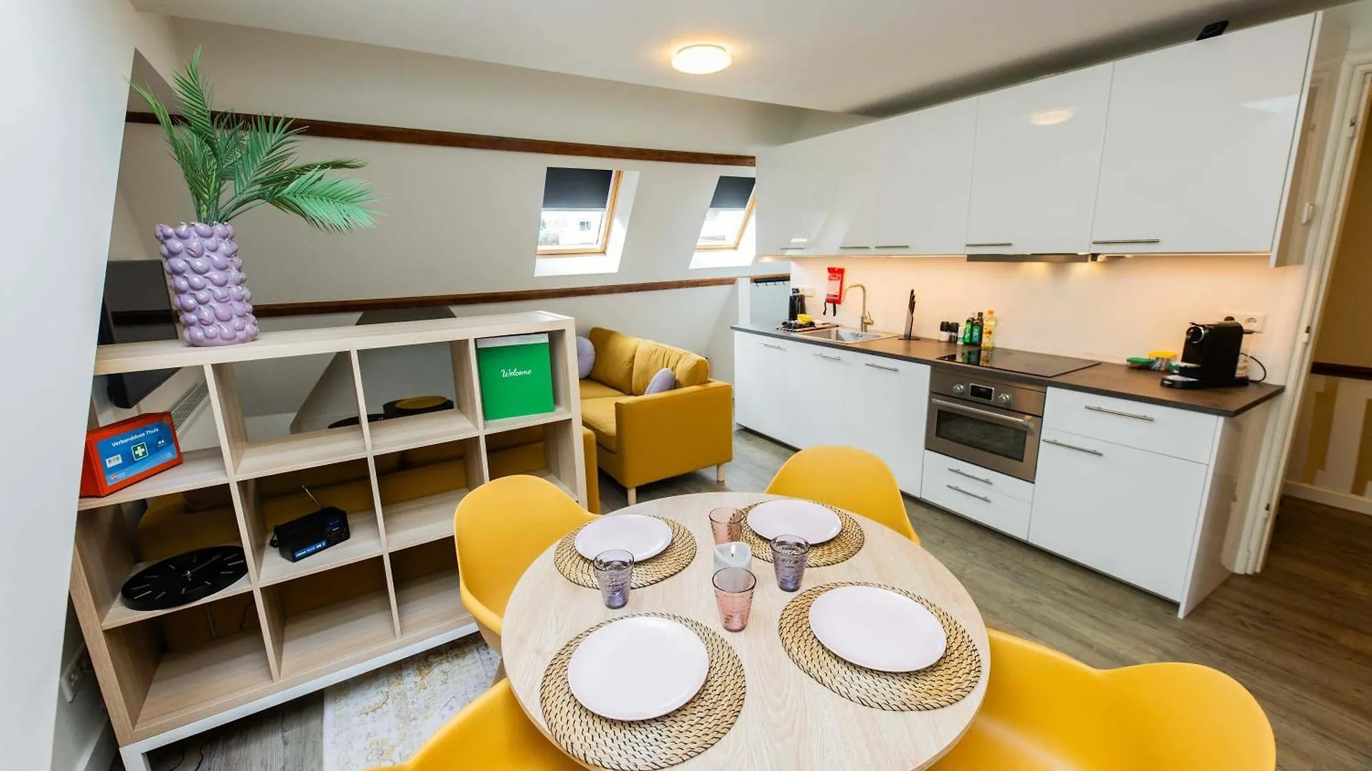 Joyful 50M2 Two-Bedroom Apartment - Sd23J Eindhoven