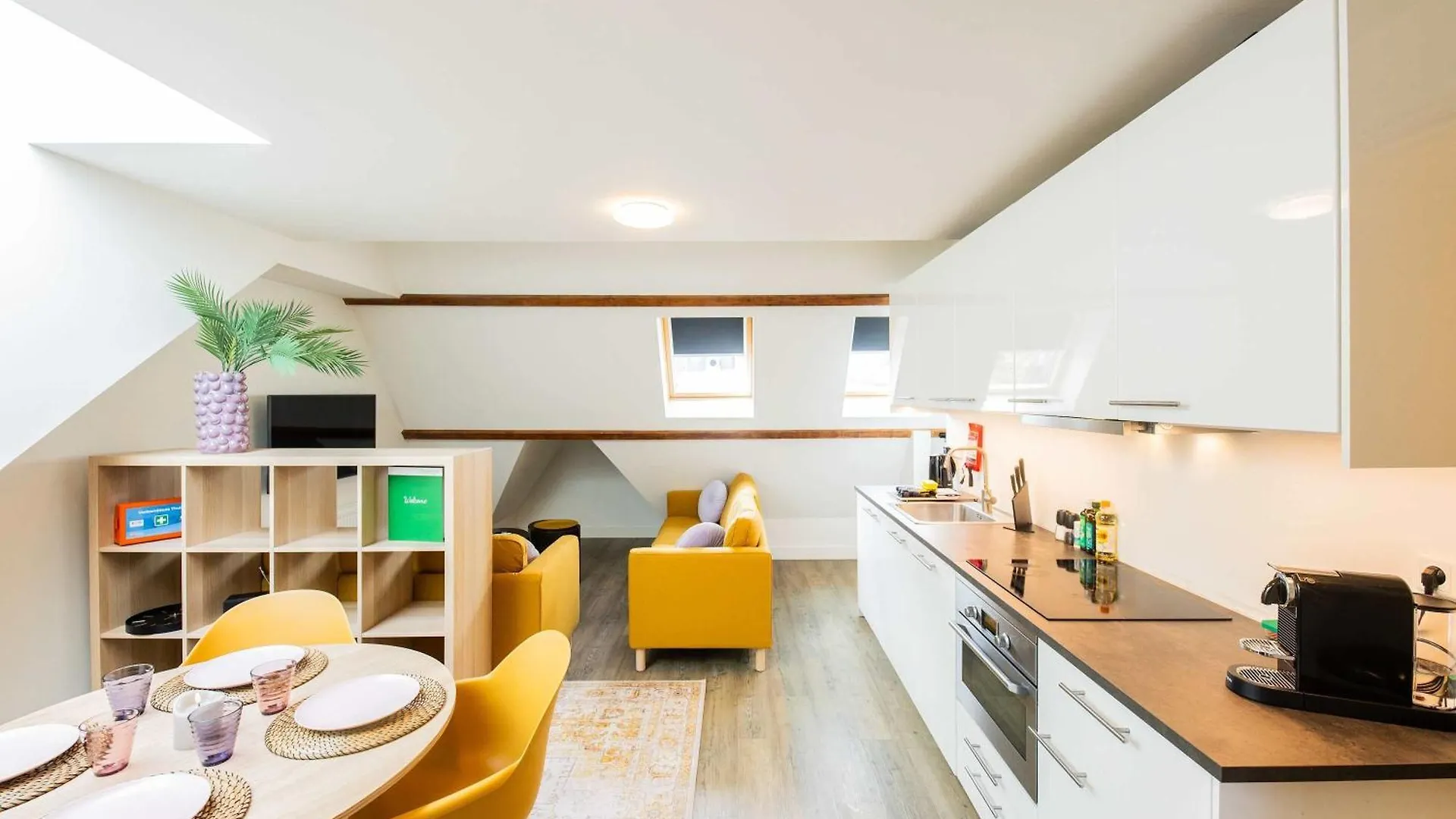 Joyful 50M2 Two-Bedroom Apartment - Sd23J Eindhoven