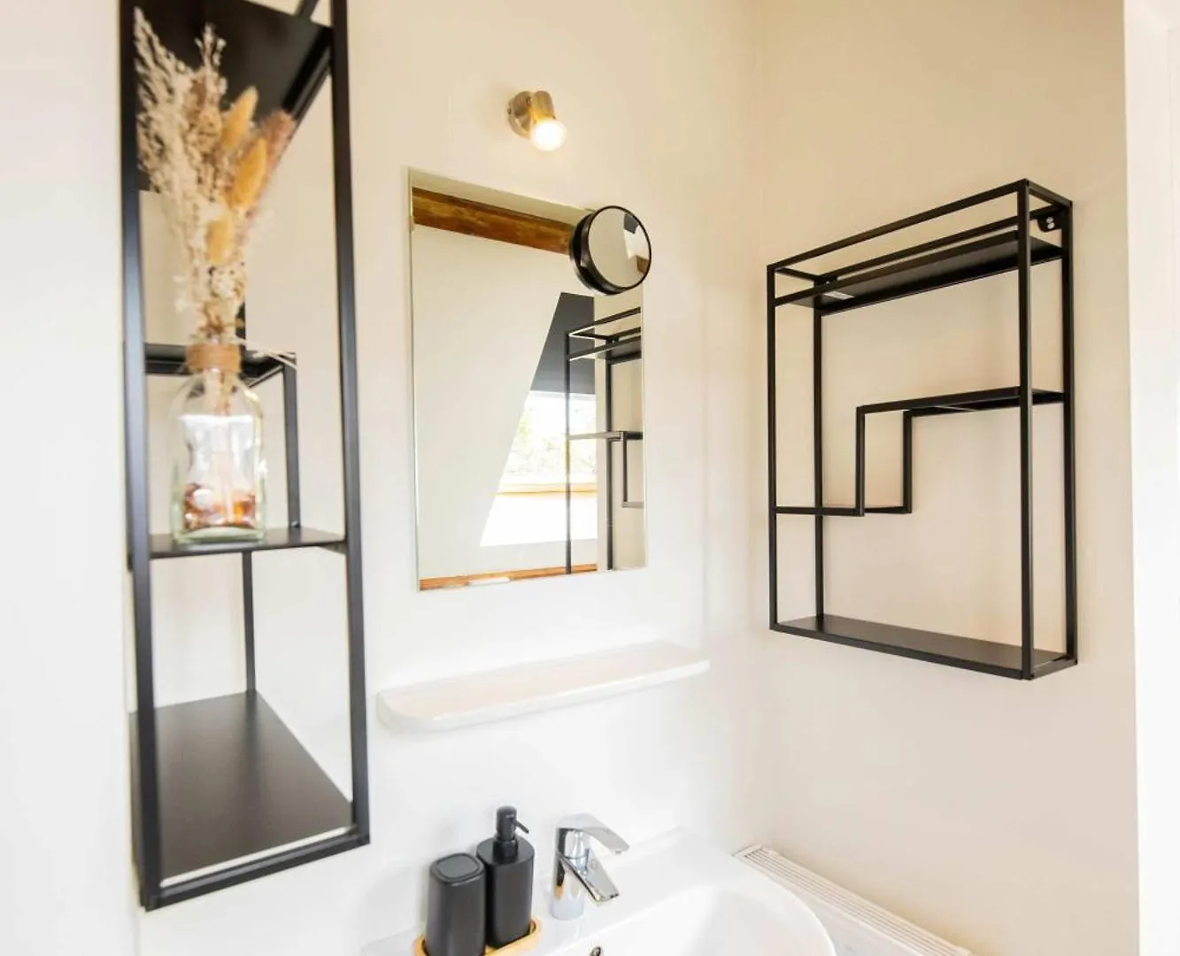 Joyful 50M2 Two-Bedroom Apartment - Sd23J Eindhoven